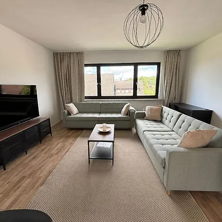 110qm- 4 - Free Private Parking- Free Fast Wifi - Kitchen - Near Wood- A Part Time Walsrode