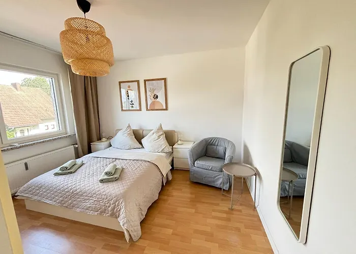 110qm- 4 - Free Private Parking- Free Fast Wifi - Kitchen - Near Wood- A Part Time Lejlighed Walsrode